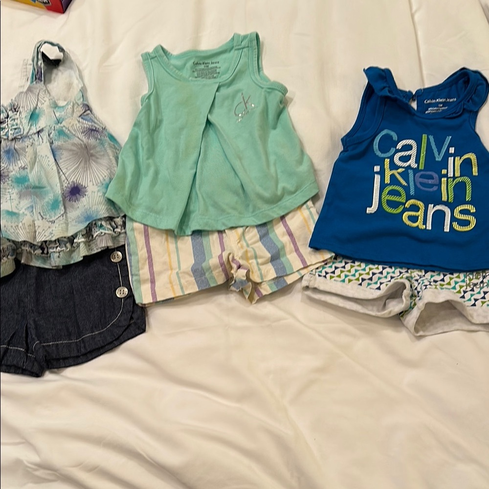 3 Calvin Klein short sets